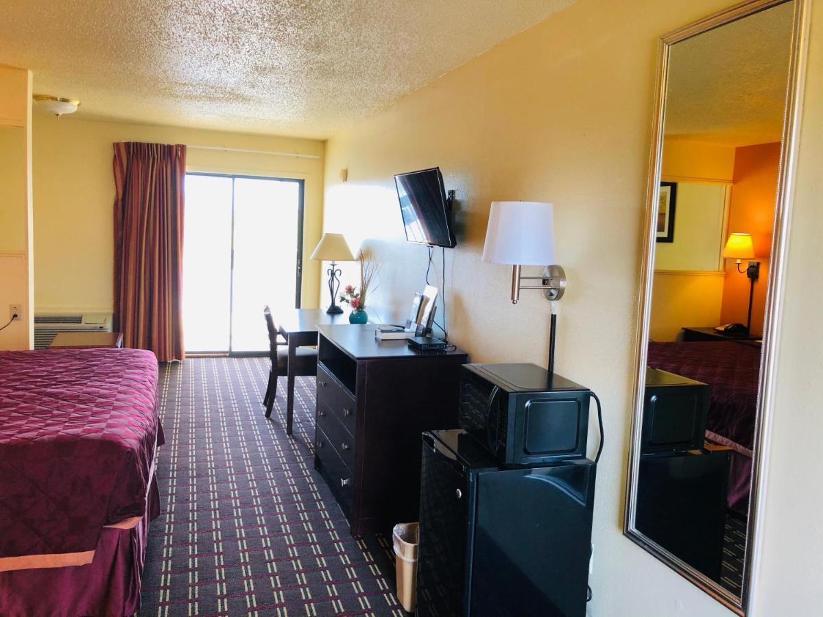 Executive Inn & Suites Prescott Buitenkant foto